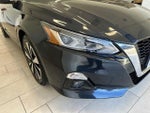 2019 Altima Thumbnail 9