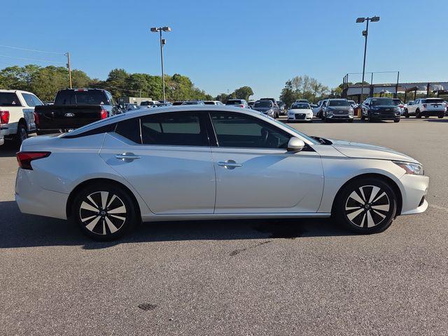 2019 Nissan Altima - $12,295