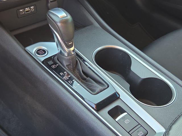 2019 Nissan Altima - $12,295