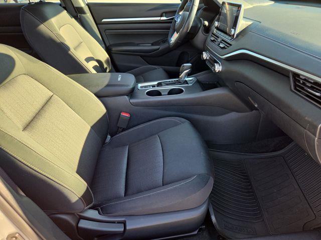 2019 Nissan Altima - $12,295