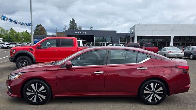 2021 Nissan Altima 2.5 SV