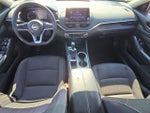 2021 Altima Thumbnail 13