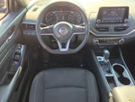 2021 Altima Thumbnail 14