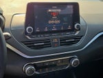 2021 Altima Thumbnail 20