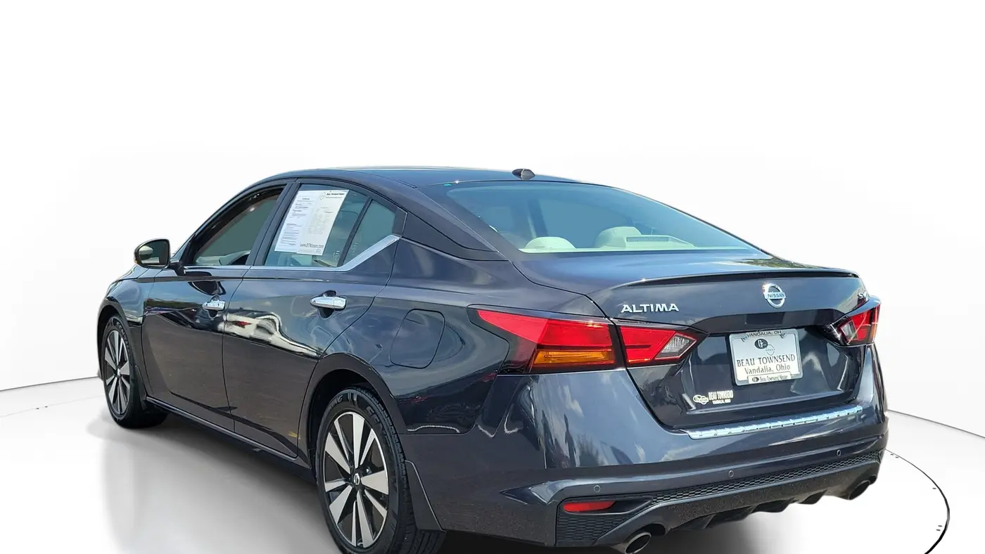 2021 Nissan Altima 2.5 SV
