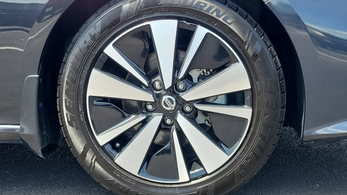2021 Nissan Altima 2.5 SV