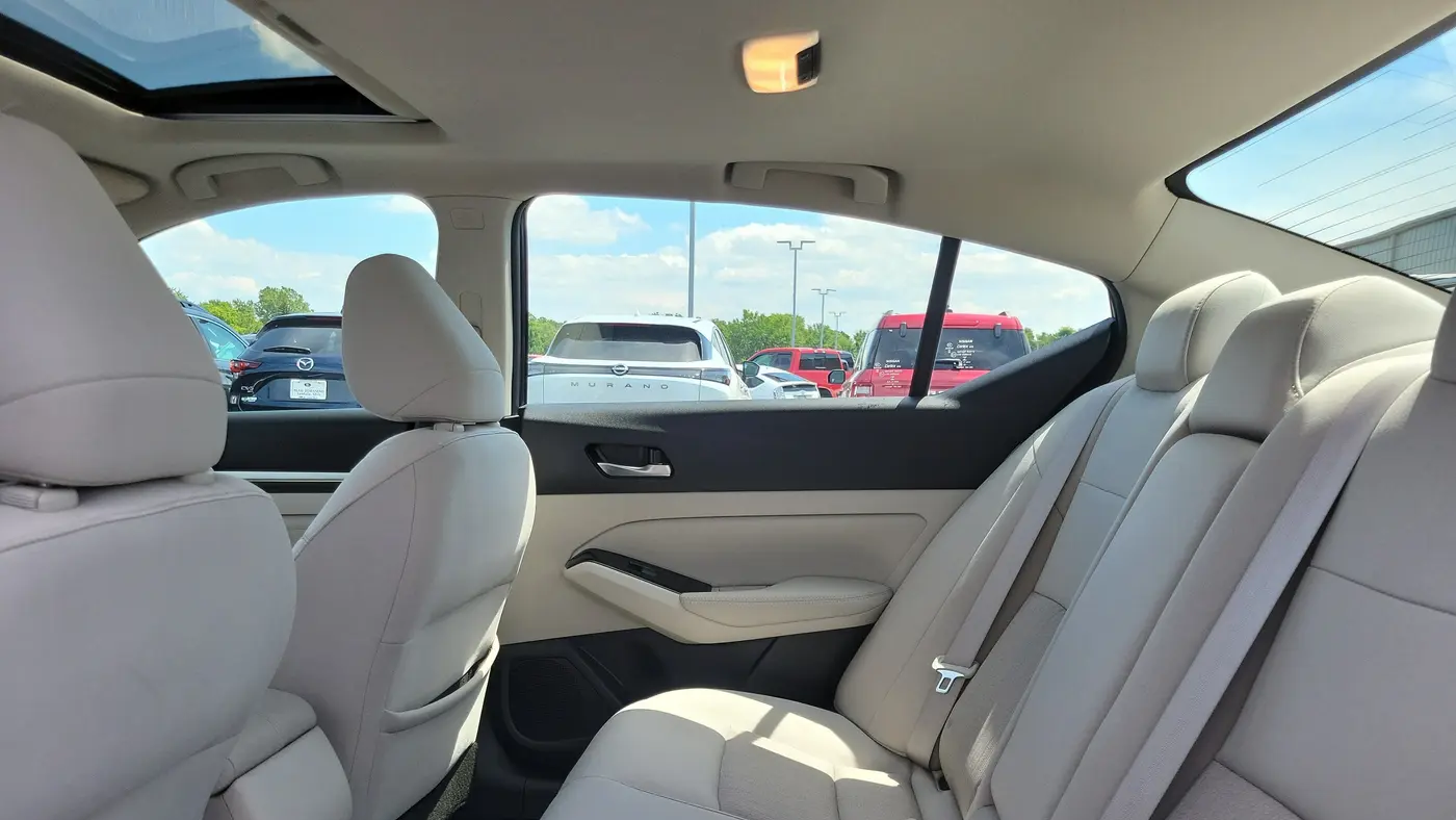 2021 Nissan Altima 2.5 SV