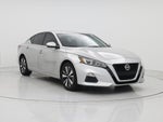2021 Altima Thumbnail 1
