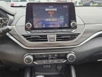 2023 Altima Thumbnail 19