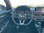 2023 Altima Thumbnail 12