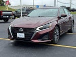 2023 Altima Thumbnail 8