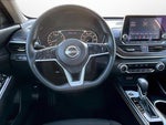 2023 Altima Thumbnail 5