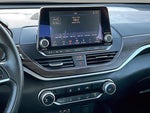 2023 Altima Thumbnail 6