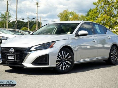 2023 Nissan Altima 2.5 SV 4DR Sedan