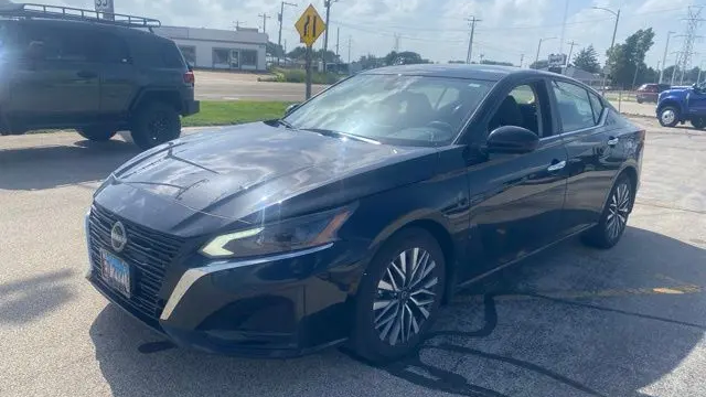 Preowned 2023 Nissan Altima 2.5 SV for Sale