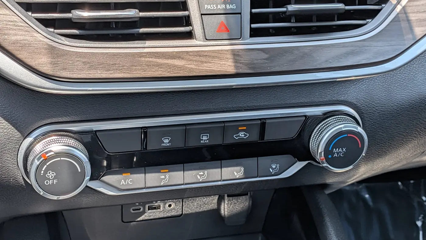 2024 Nissan Altima 2.5 SV