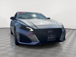 2024 Altima Thumbnail 2