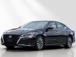 2024 Altima Thumbnail 8