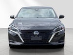 2024 Altima Thumbnail 9