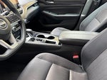 2024 Altima Thumbnail 10