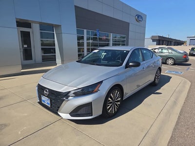 2024 Nissan Altima 2.5 SV 4DR Sedan