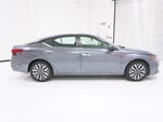 2024 Altima Thumbnail 4