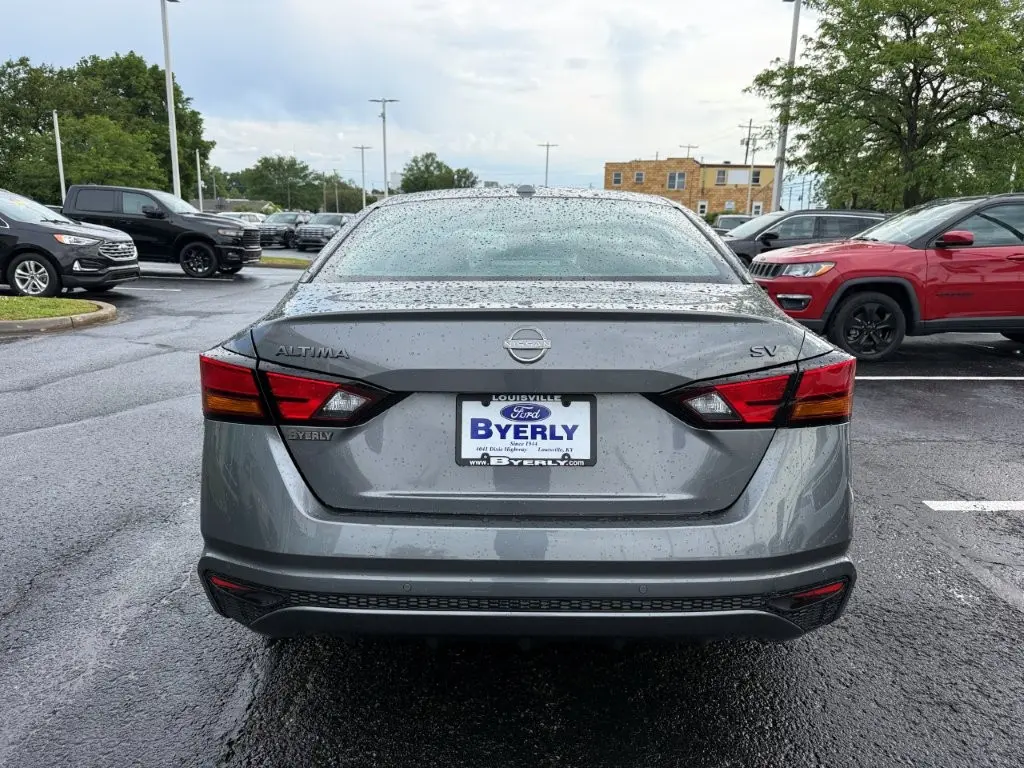 2024 Nissan Altima - $18,998
