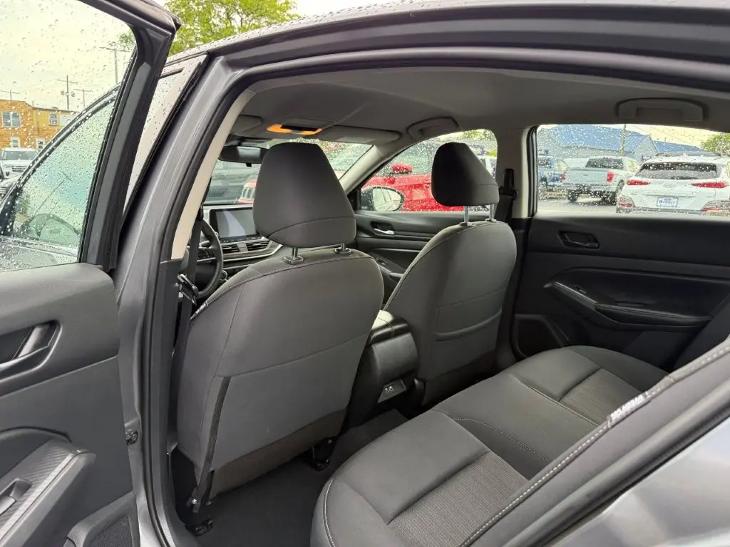2024 Nissan Altima - $18,998
