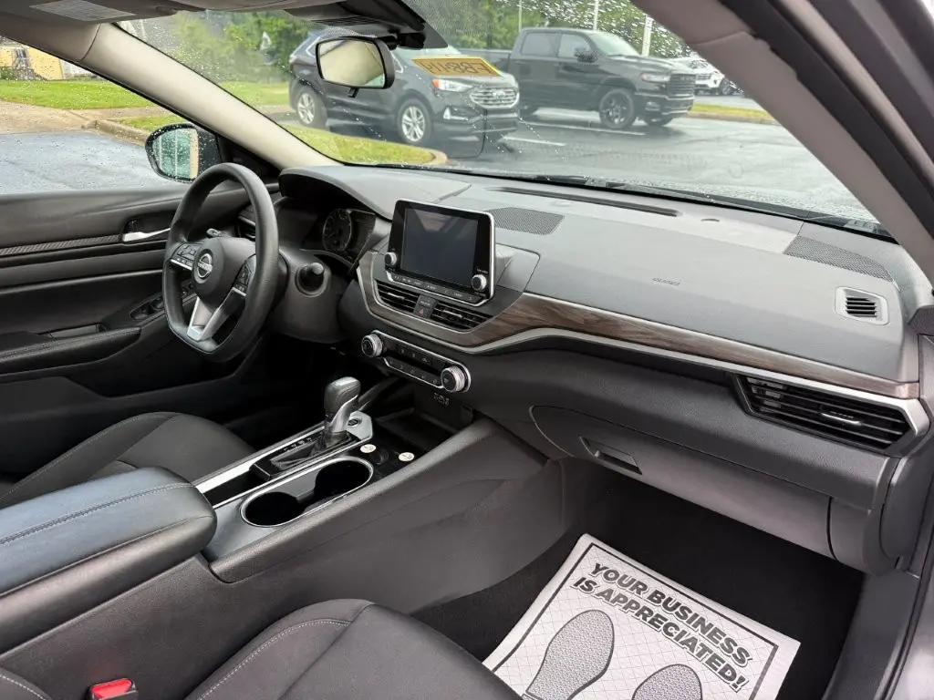 2024 Nissan Altima - $18,998