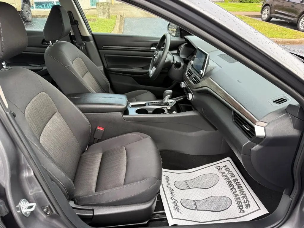 2024 Nissan Altima - $18,998