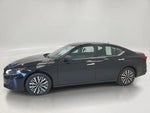 2025 Altima Thumbnail 4