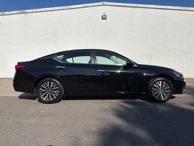 2025 Nissan Altima 2.5 SV 4DR Sedan