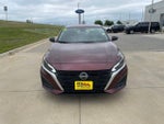 2025 Altima Thumbnail 5