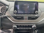 2025 Altima Thumbnail 10