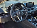 2025 Altima Thumbnail 9