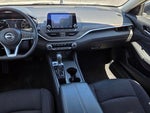 2025 Altima Thumbnail 12