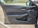 2025 Altima Thumbnail 11