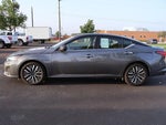 2025 Altima Thumbnail 2