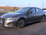 2025 Altima Thumbnail 7