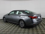2025 Altima Thumbnail 4