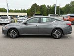 2025 Altima Thumbnail 2