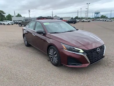 Photo of a 2025 Nissan Altima 2.5 SV 4DR Sedan for sale