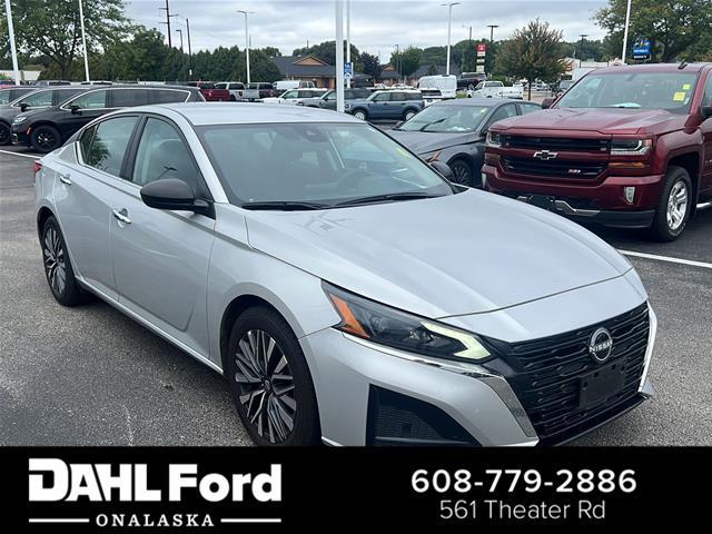2025 Nissan Altima - $18,900