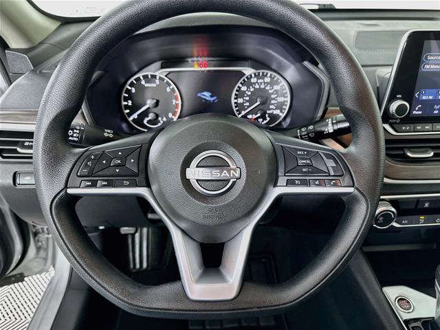 2025 Nissan Altima - $18,900