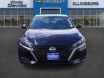 2025 Altima Thumbnail 2