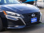 2025 Altima Thumbnail 9