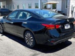 2025 Altima Thumbnail 3