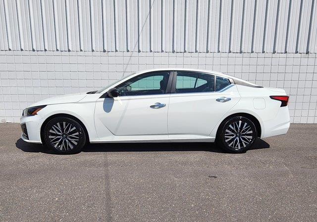 2025 Nissan Altima
