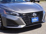 2025 Altima Thumbnail 10