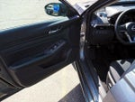 2025 Altima Thumbnail 17